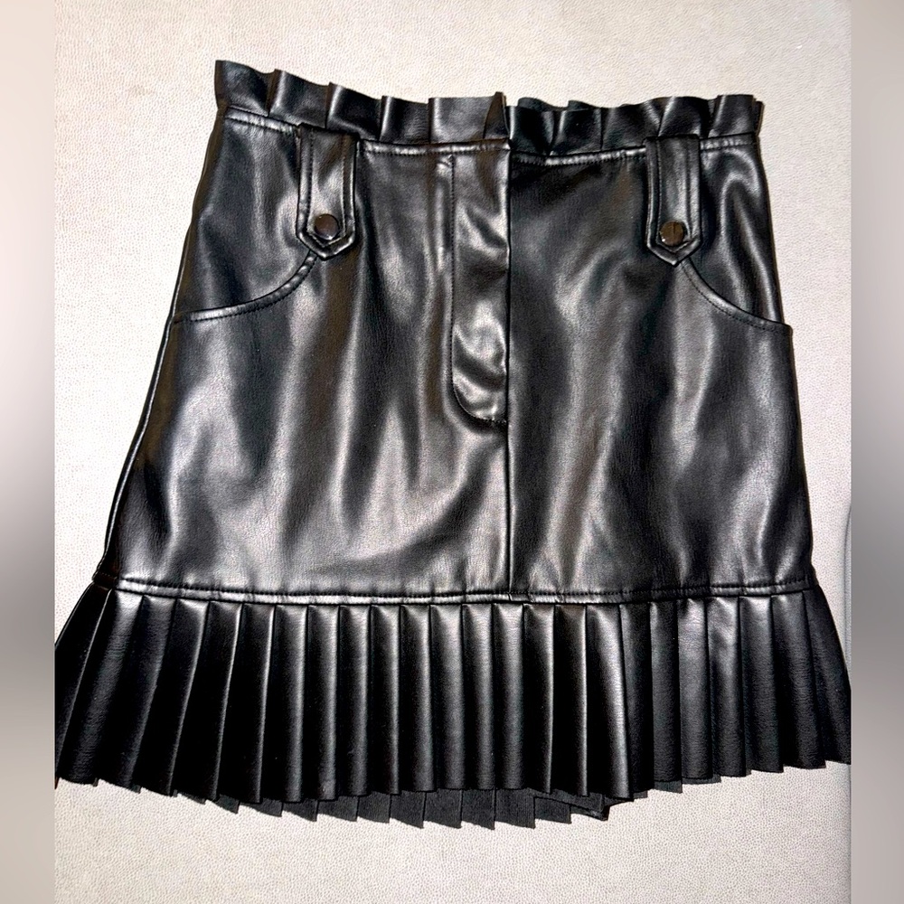 XS Zara skirt *NWOT*